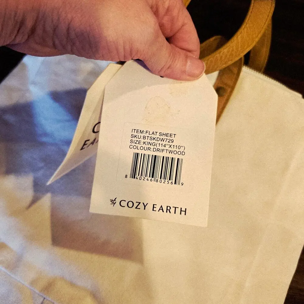 Cozy earth bag nwt no sheets
